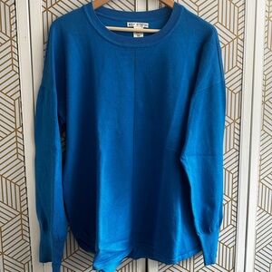 Max Studio sweater. Blue size XL